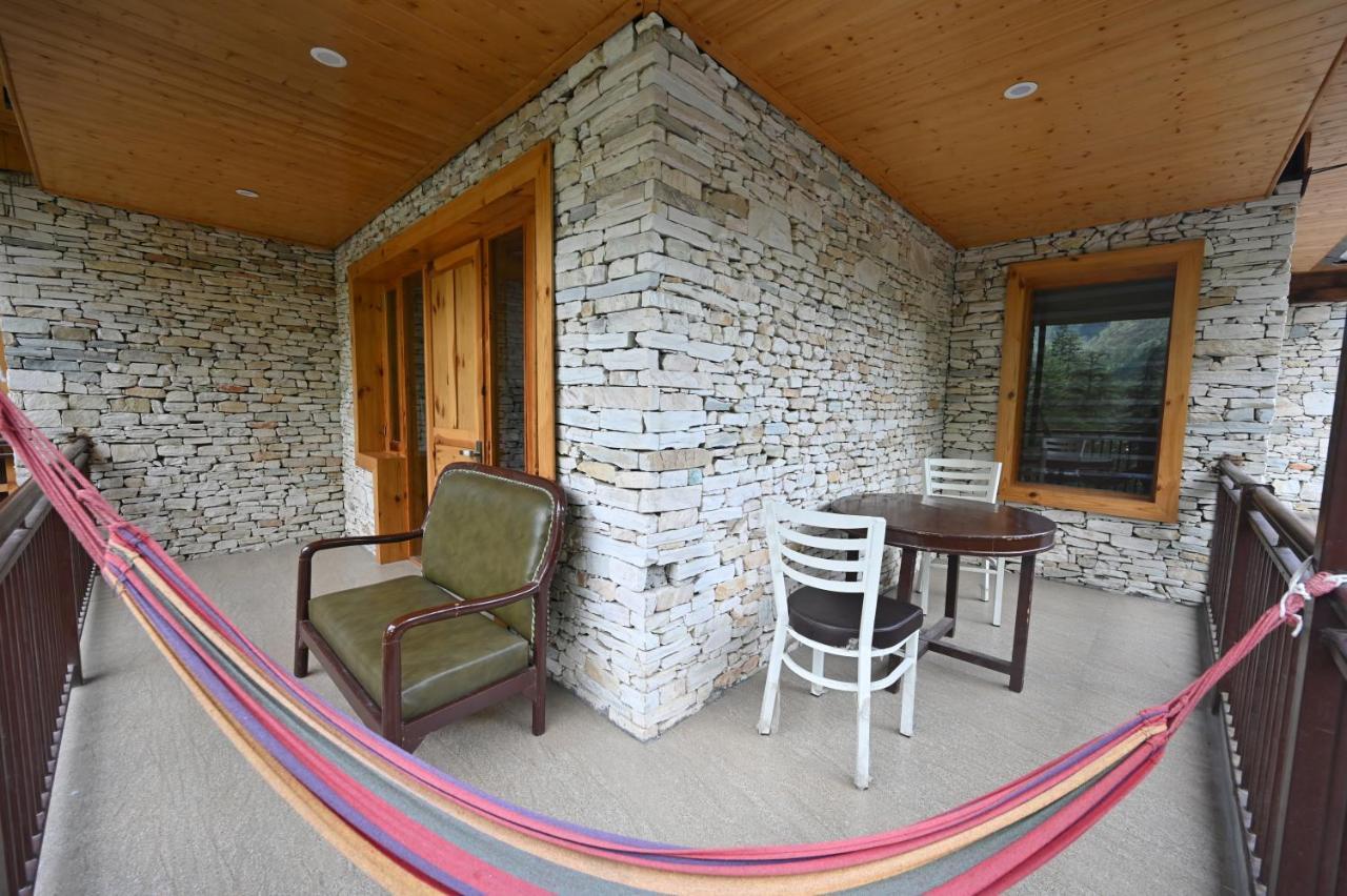Hotel The Hillside Kasol Zewnętrze zdjęcie